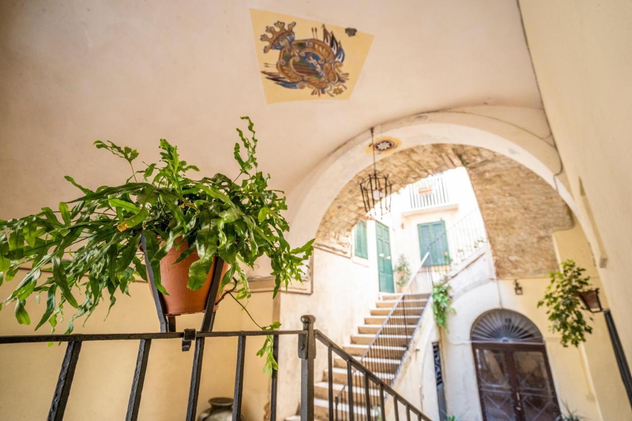 Ferienwohnung La Casina Nel Centro Tropea Exterior foto