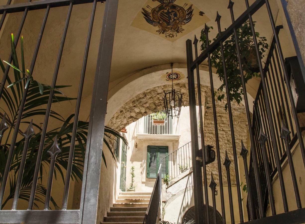 Ferienwohnung La Casina Nel Centro Tropea Exterior foto